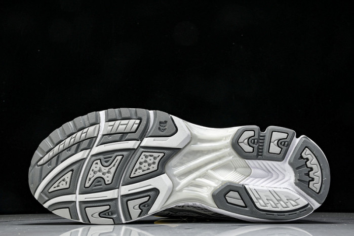 As*ic*s Sneaker 1202A056-021