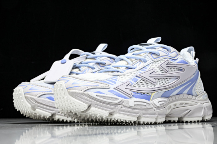 Off-White c/o Virgil Abloh