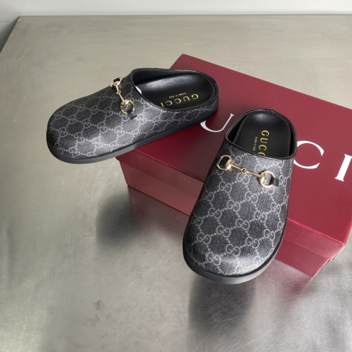 G*u*i SANDALS D06672