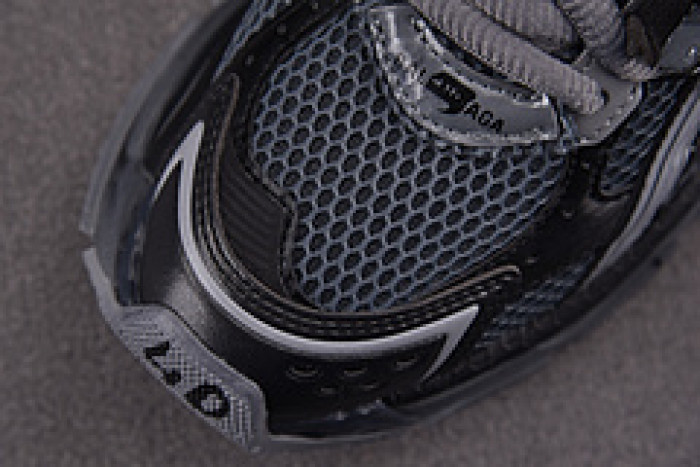 Ba*len*cia*ga Runner 677403 W3RBR 1515