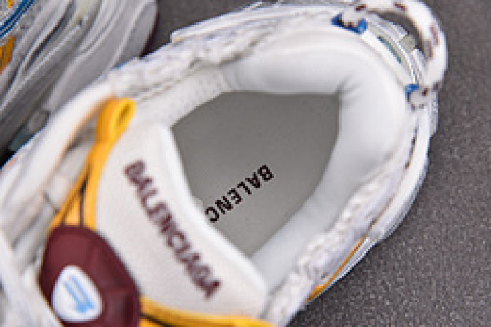 Ba*len*cia*ga Runner 772767 W3RMU 9754