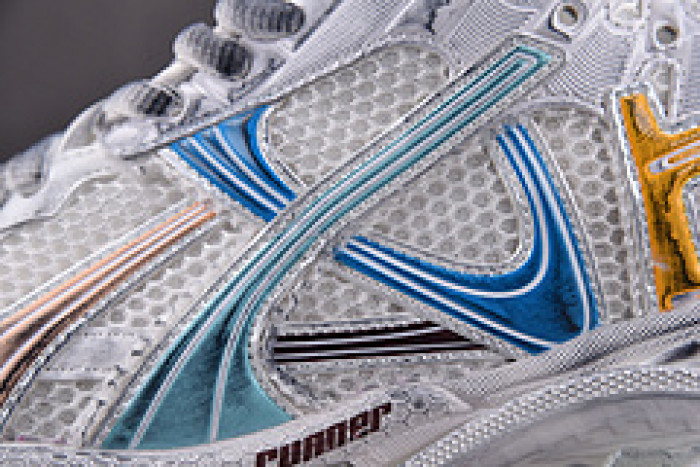 Ba*len*cia*ga Runner 772767 W3RMU 9754