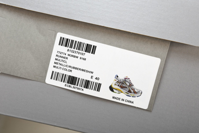 Ba*len*cia*ga Runner 772774 W3RBW-9168