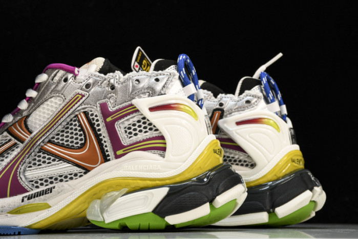 Ba*len*cia*ga Runner 772774 W3RBW-9168