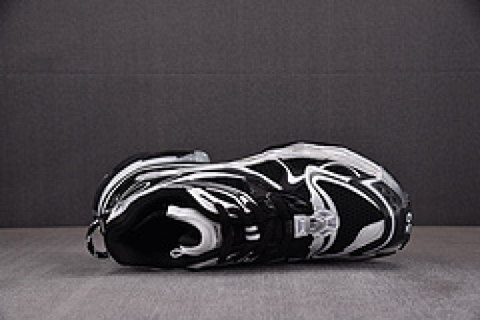 Ba*len*cia*ga Runner 779064 W3RXP 0213