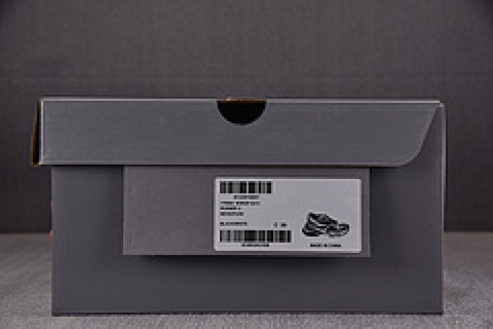 Ba*len*cia*ga Runner 779064 W3RXP 0213