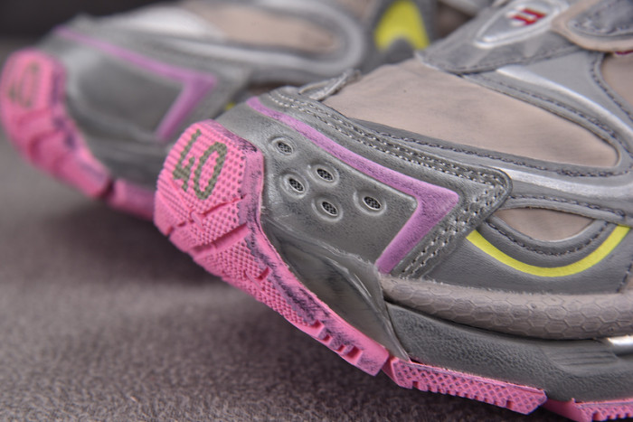 Ba*len*cia*ga Runner 779066 WRNNY 9175