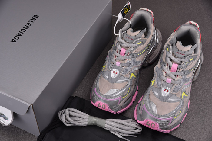 Ba*len*cia*ga Runner 779066 WRNNY 9175