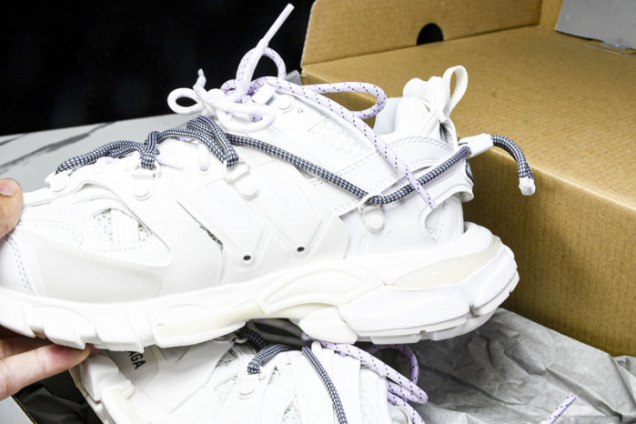 Ba*len*cia*ga TRACK 800590 WTRHK 0010