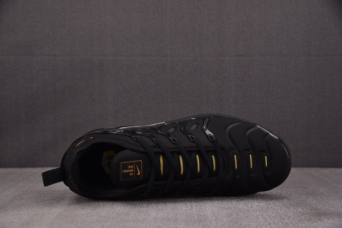Nike Air VaporMax Plus Black Anthracite Metallic Gold 924453-007