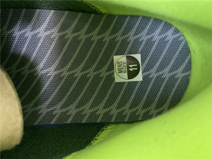 AIR JORDAN 13 RETRO PE 