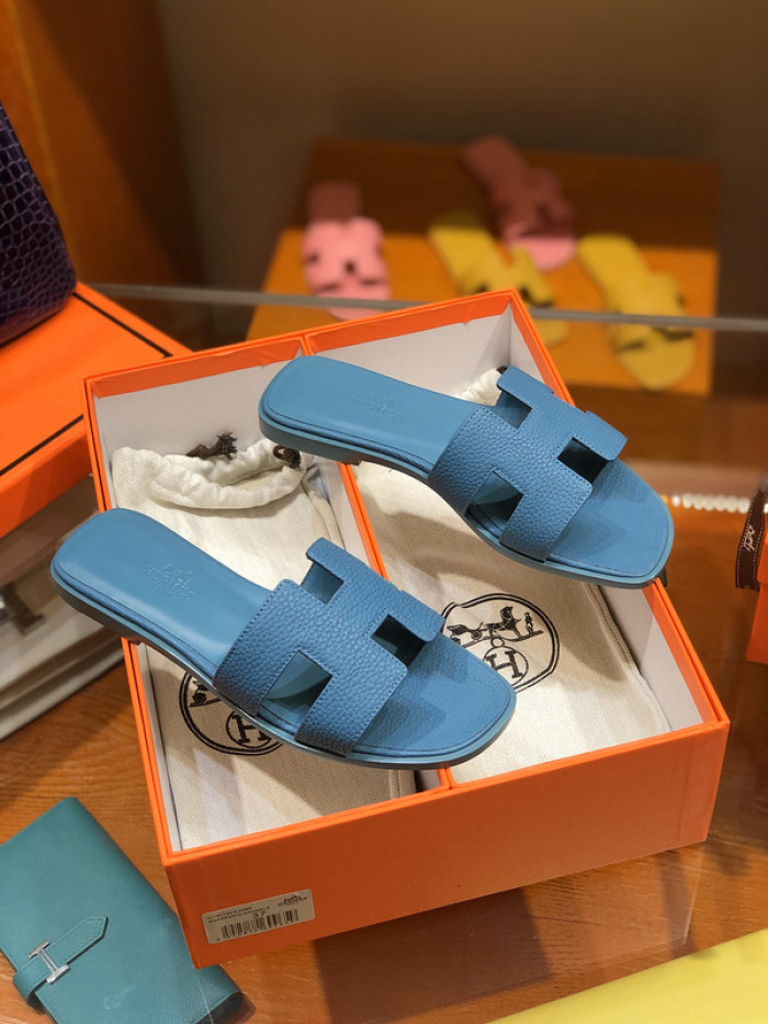 H**mes SLIPPERS H060