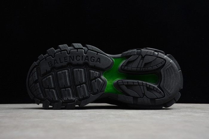 Ba*len*cia*ga track w2la1 2042