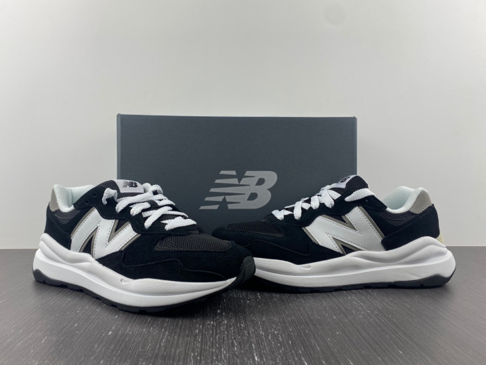 new balance 57/40 team black m5740cb