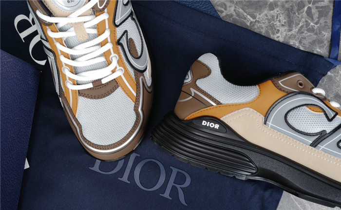 D*0r B30 SNEAKERS D0353