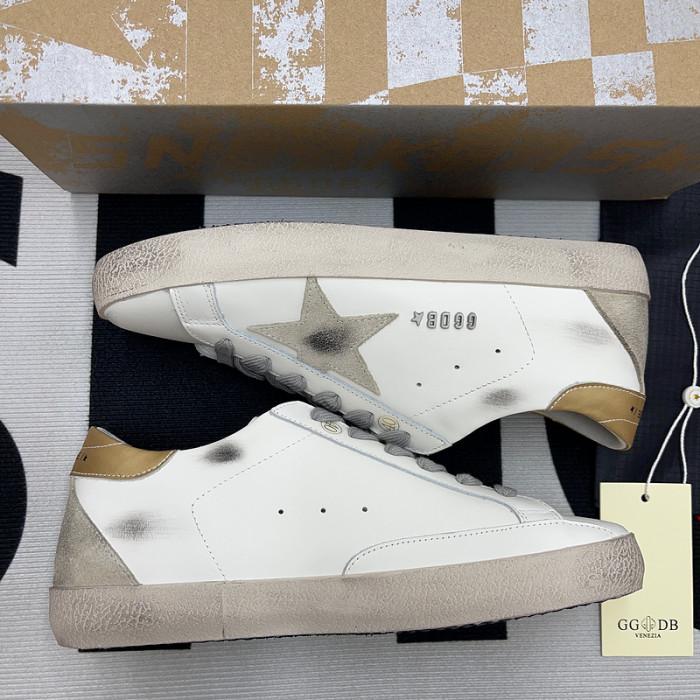 Golden Go*e S*per-Star SNEAKER GG03