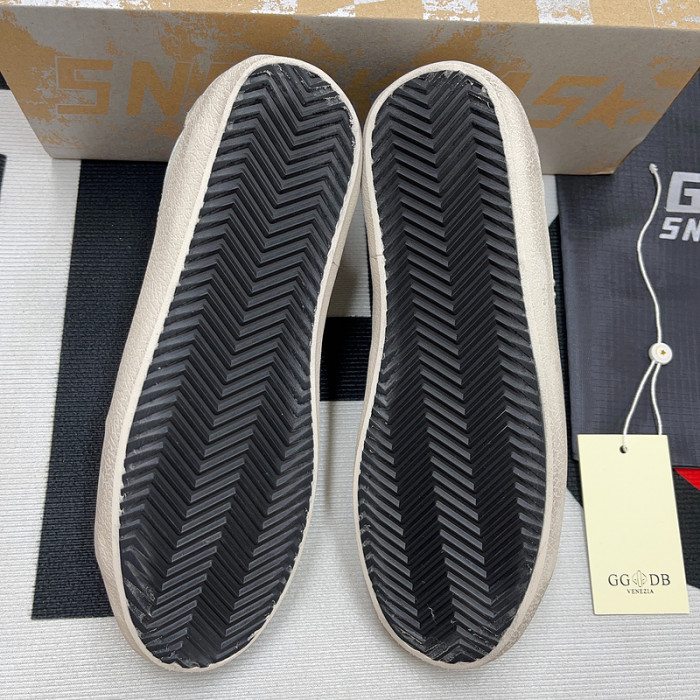 Golden Go*e S*per-Star SNEAKER GG03