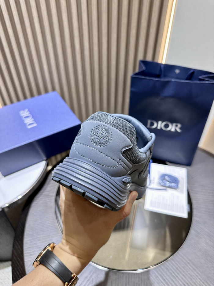 D*0r B30 SNEAKERS D09184