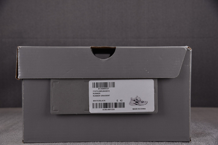 Ba*len*cia*ga Runner 772774 WRUNG 9010