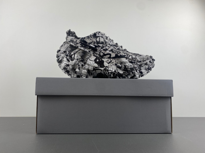 Ba*len*cia*ga defender trainers 685613-w2rg1 9010