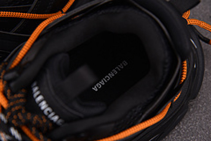 Ba*len*cia*ga TRACK 800592 WTRHK 1000