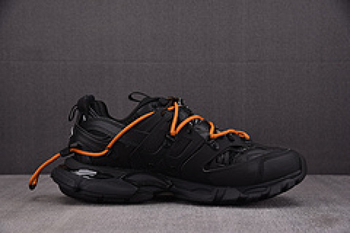 Ba*len*cia*ga TRACK 800592 WTRHK 1000