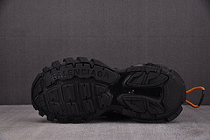 Ba*len*cia*ga TRACK 800592 WTRHK 1000