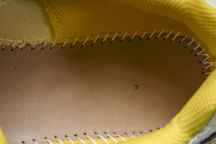 Off-White c/o Virgil Abloh