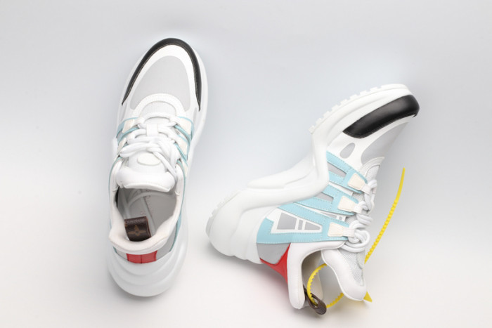 l0vt sneakers
