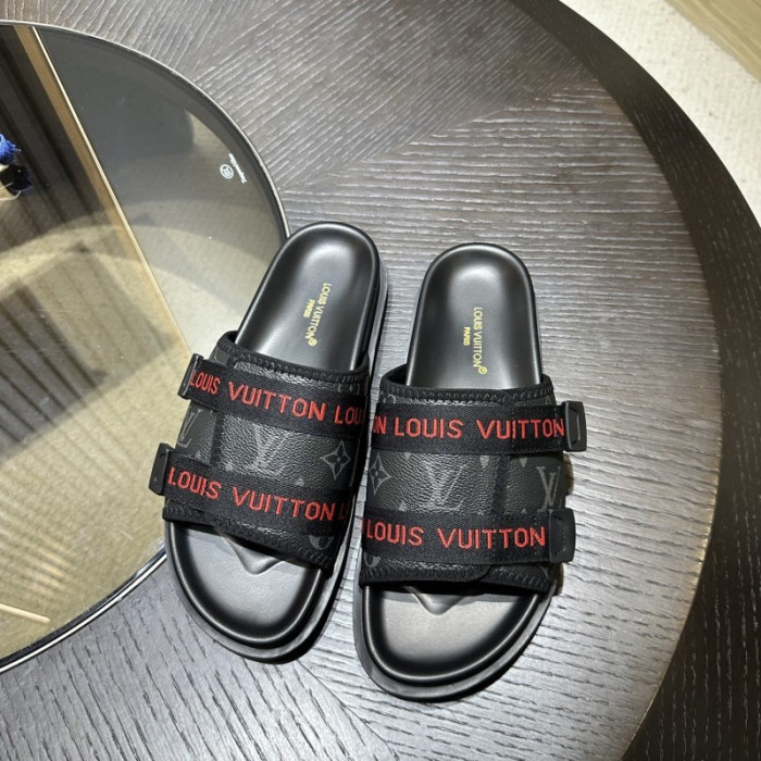L0VT SANDALS