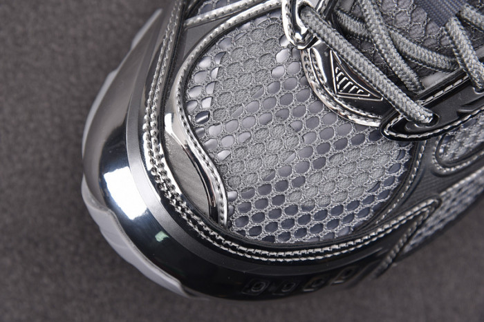 Bo*te*ga Ve*ne*ta BV040