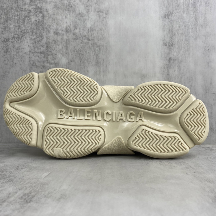 Ba*len*cia*ga Triple S SNEAKER