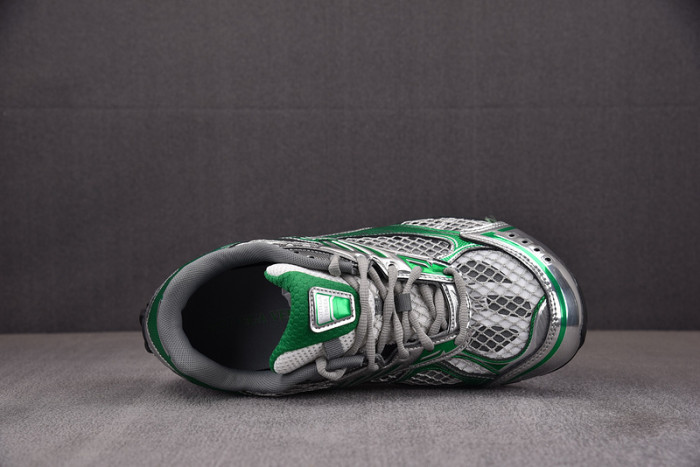 Bo*te*ga Ve*ne*ta BV045