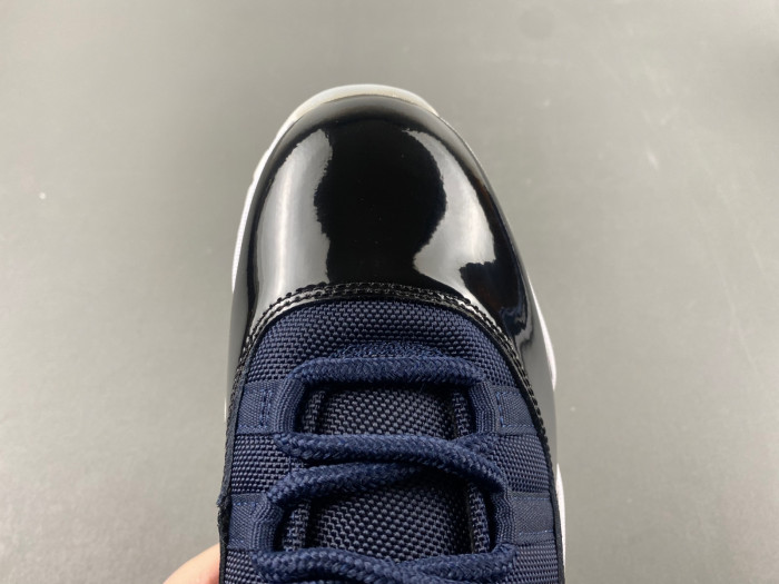Air Jordan 11 CT8012-406