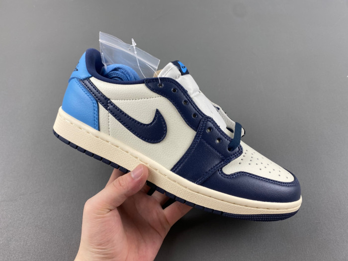Jordan 1 Low OG Obsidian UNC CZ0790-400
