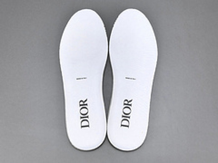 D*0r B27 SNEAKERS D03288