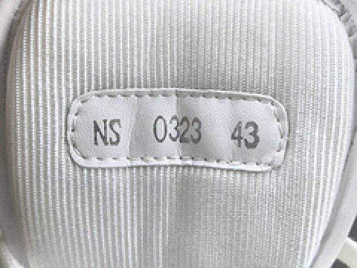 D*0r B27 SNEAKERS D03291