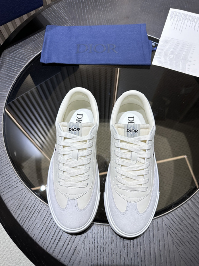 D*0r B33 SNEAKERS D20017
