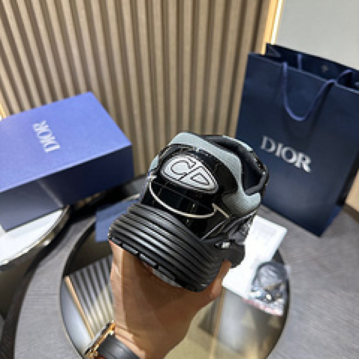 D*0r B30 SNEAKERS D01101