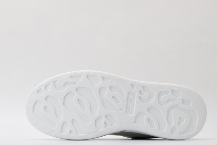 Ale*d*r M*Q*en E2718