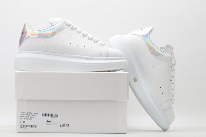 Ale*d*r M*Q*en E2724