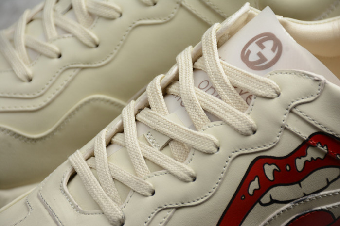 g*u*i ace embroidered low-top sneaker e2279