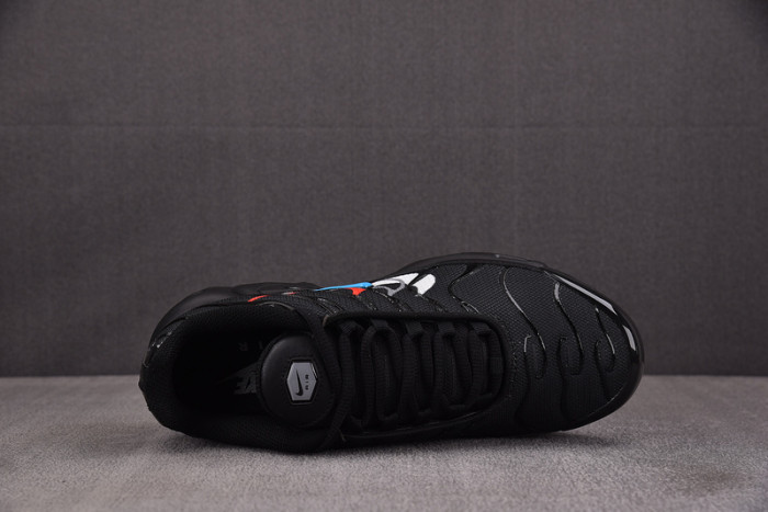 Nike Air Max Plus "Multi-Swoosh" | FJ4224-001