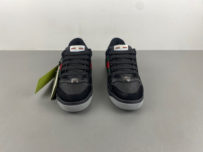 G*u*i ACE EMBROIDERED LOW-TOP SNEAKER G111