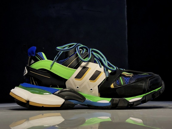 Ba*len*cia*ga track sneaker w09o5 8130