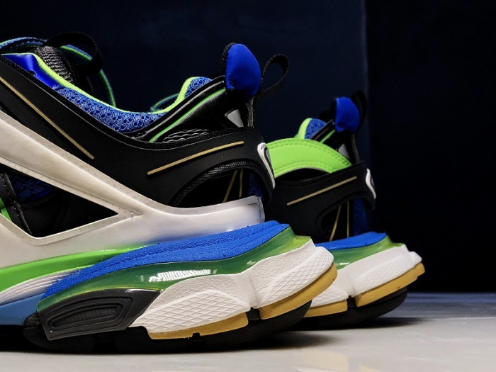 Ba*len*cia*ga track sneaker w09o5 8130