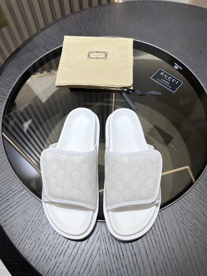 g*u*i sandals d06661