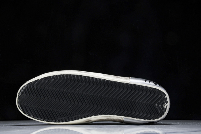 Golden Go*e S*per-Star SNEAKER GG10