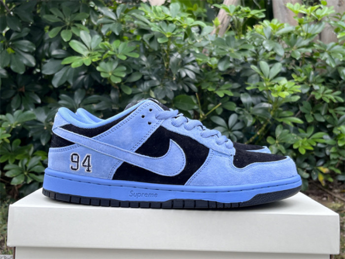 S*prem* x Nike SB Dunk Low Ocean Fog HQ8487-400