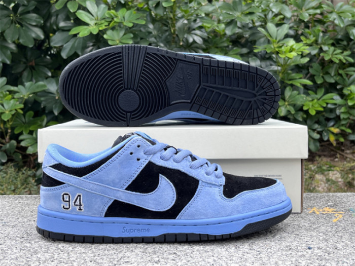 S*prem* x Nike SB Dunk Low Ocean Fog HQ8487-400